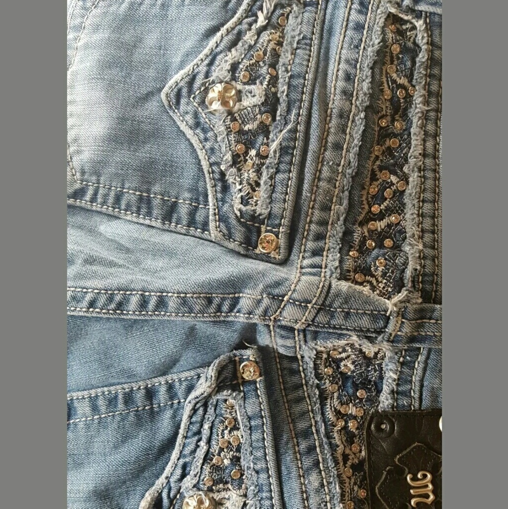 Miss me denim n lace 29x31 crystal flap pocket